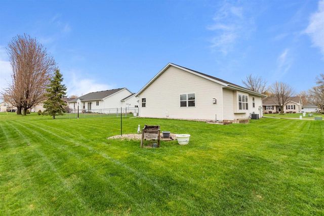 1160 HAROLD DRIVE, Menasha, WI 54952