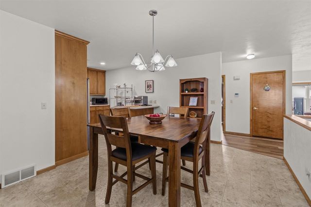 1160 HAROLD DRIVE, Menasha, WI 54952
