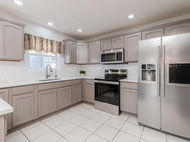 2275 Boulder Drive, Normal, IL 61761