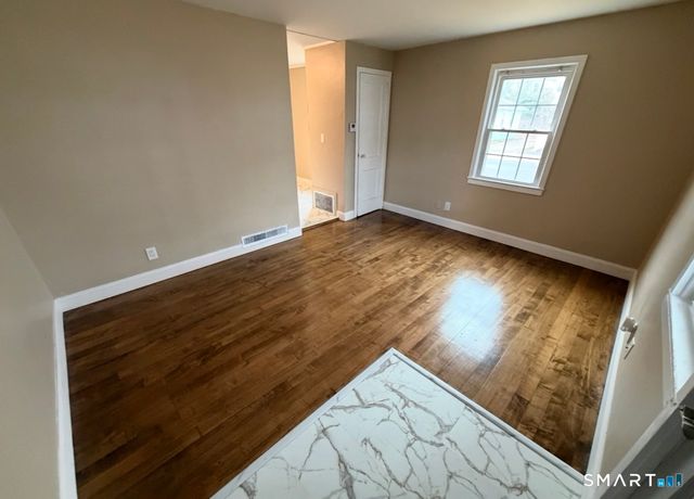 4 Tyler Circle, Manchester, CT 06040