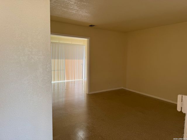 930 Green Park, San Antonio, TX 78227