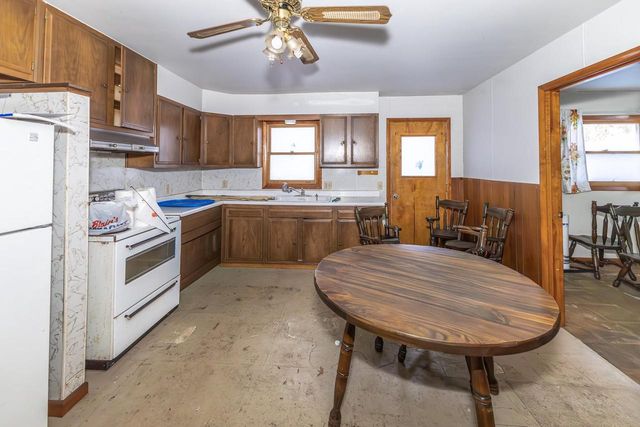 960 East Court, Nekoosa, WI 54457