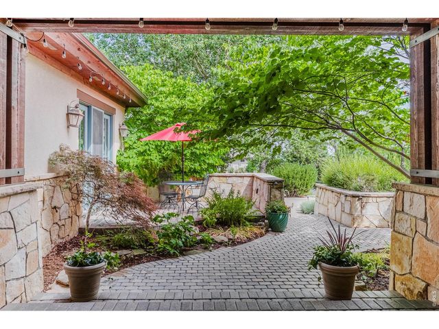 145 Brittany Ln, Lafayette, CO 80026