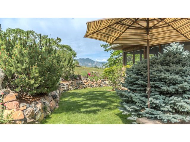 145 Brittany Ln, Lafayette, CO 80026