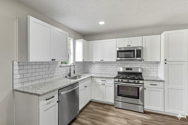 601 Faulkner Avenue, Coldspring, TX 77331