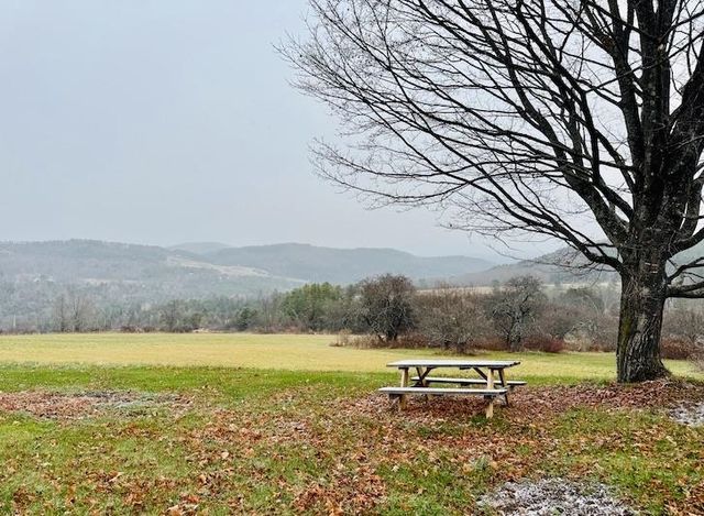 762 McLaren Hill Road, Barnet, VT 05821