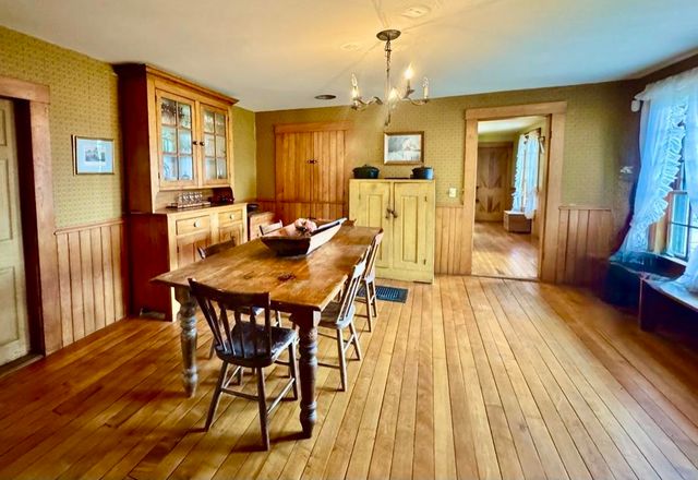 762 McLaren Hill Road, Barnet, VT 05821