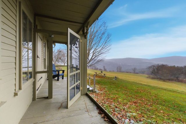 762 McLaren Hill Road, Barnet, VT 05821