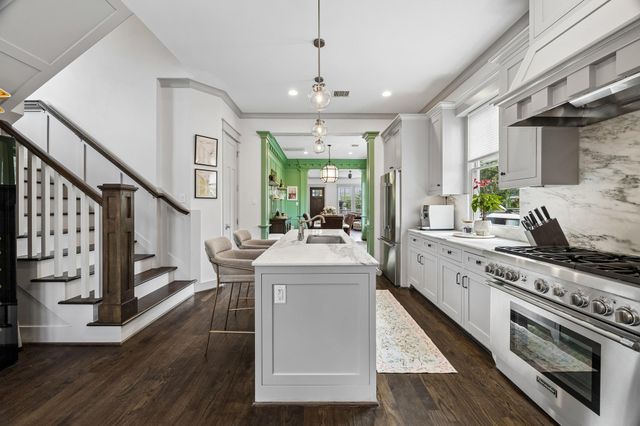 135 E 23rd Street, Houston, TX 77008