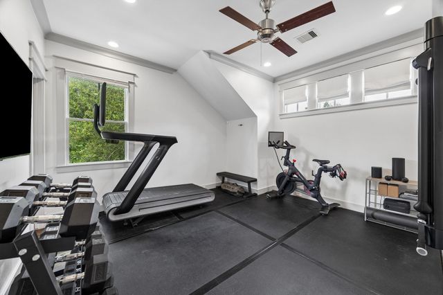 135 E 23rd Street, Houston, TX 77008