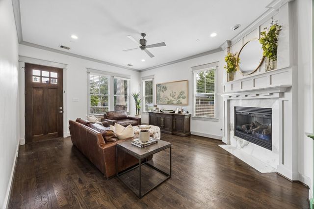 135 E 23rd Street, Houston, TX 77008