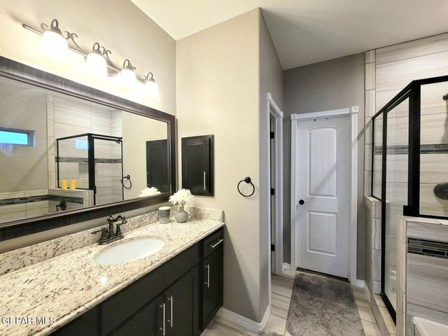 7852 Enchanted View Drive, El Paso, TX 79911