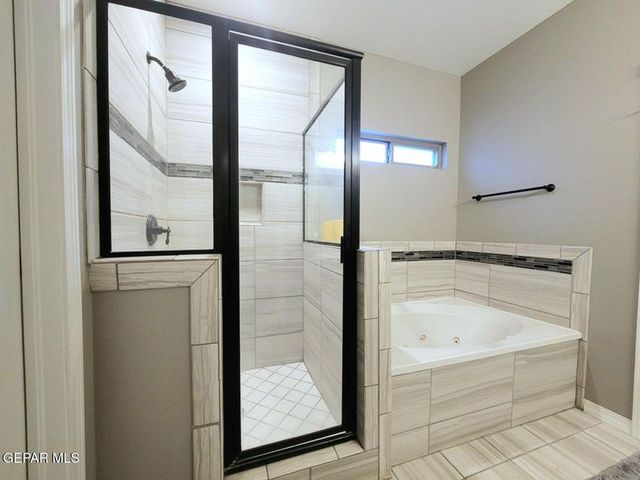 7852 Enchanted View Drive, El Paso, TX 79911