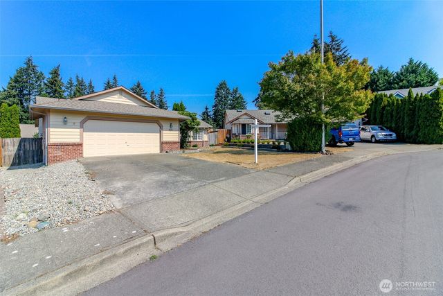 9120 Kelly Court NE, Lacey, WA 98516