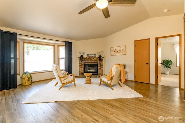 9120 Kelly Court NE, Lacey, WA 98516