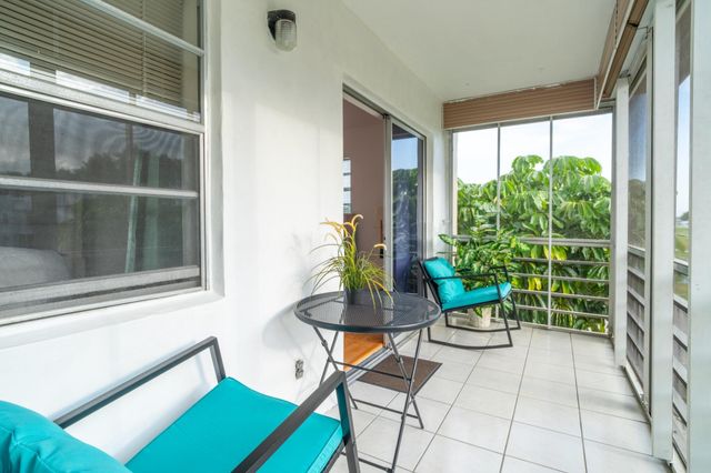 313 Burgundy G, Delray Beach, FL 33484