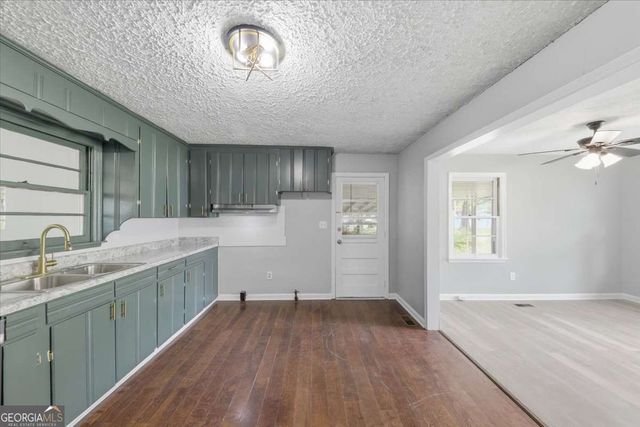 9 Sandy Beach Terrace NW, Rome, GA 30165
