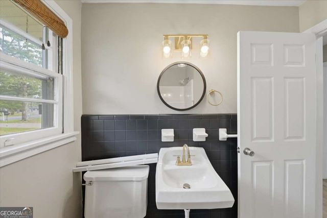 9 Sandy Beach Terrace NW, Rome, GA 30165