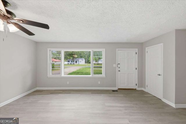 9 Sandy Beach Terrace NW, Rome, GA 30165