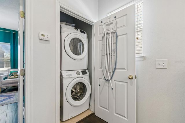 5307 POINT PLEASANT LANE, Tampa, FL 33611