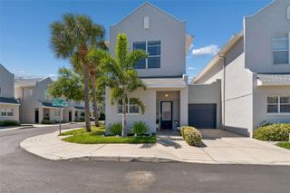 5307 POINT PLEASANT LANE, Tampa, FL 33611