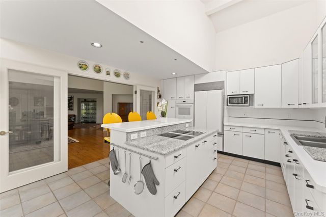 60 Old Aspetong Road, Katonah, NY 10536