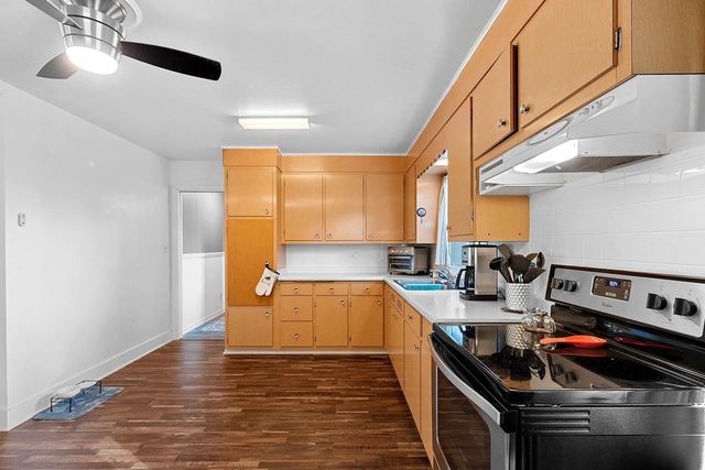 402 FARNSWORTH AVENUE, Oconto, WI 54153