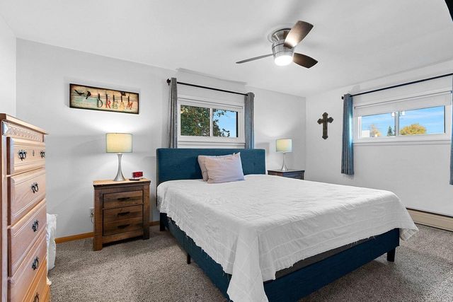 402 FARNSWORTH AVENUE, Oconto, WI 54153