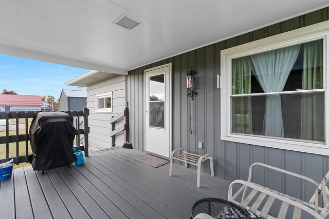 402 FARNSWORTH AVENUE, Oconto, WI 54153