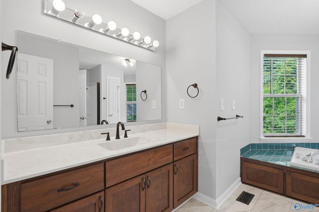 227 Baites Road, Toney, AL 35773