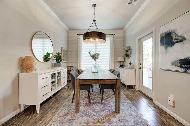 2209 Bretton Lane, Edmond, OK 73012