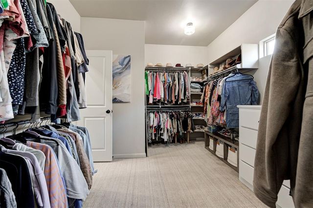 2209 Bretton Lane, Edmond, OK 73012