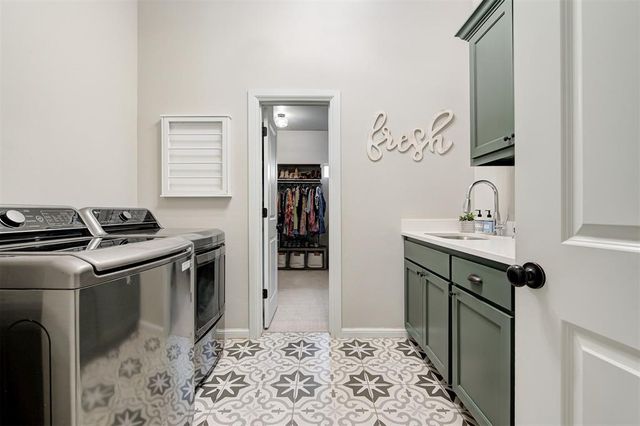 2209 Bretton Lane, Edmond, OK 73012