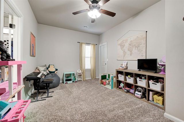 2209 Bretton Lane, Edmond, OK 73012