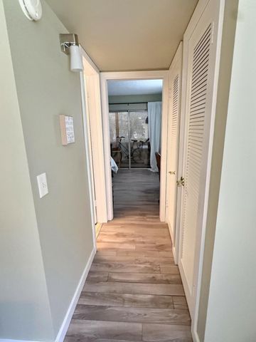 199 Burgundy E, Delray Beach, FL 33484