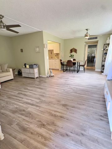 199 Burgundy E, Delray Beach, FL 33484