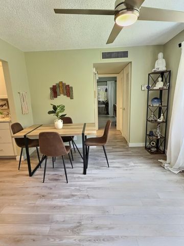 199 Burgundy E, Delray Beach, FL 33484