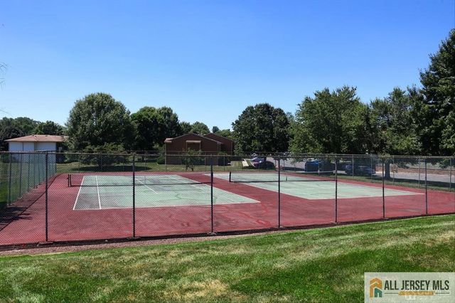 1310 Bradley Court, South Brunswick, NJ 08540