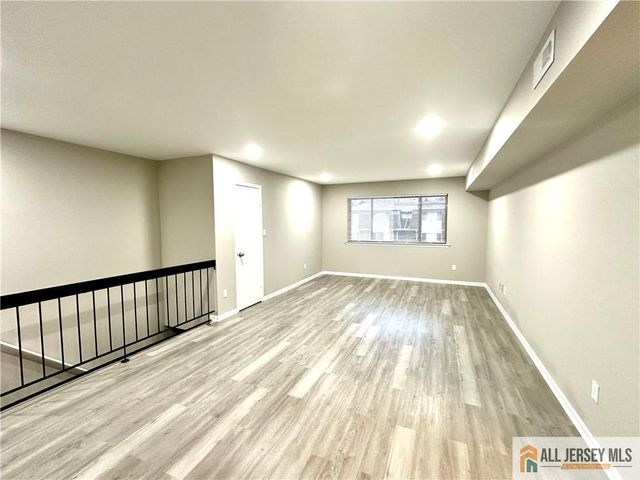 1310 Bradley Court, South Brunswick, NJ 08540