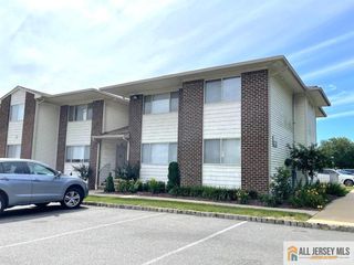 1310 Bradley Court, South Brunswick, NJ 08540