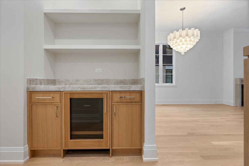 2238 N Wayne Avenue, Chicago, IL 60614 — photo 5