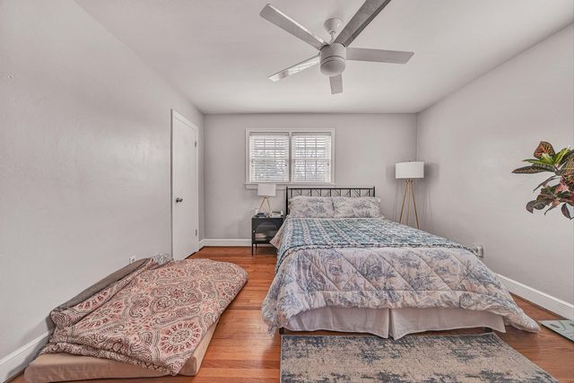 2726 Thorndale ST, Roanoke, VA 24015