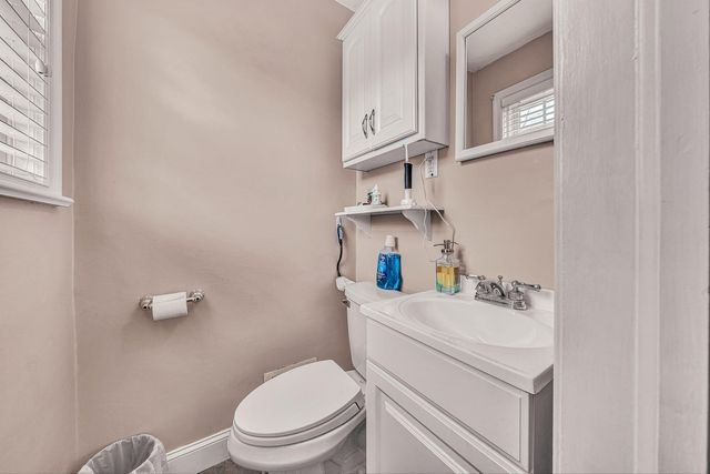 2726 Thorndale ST, Roanoke, VA 24015