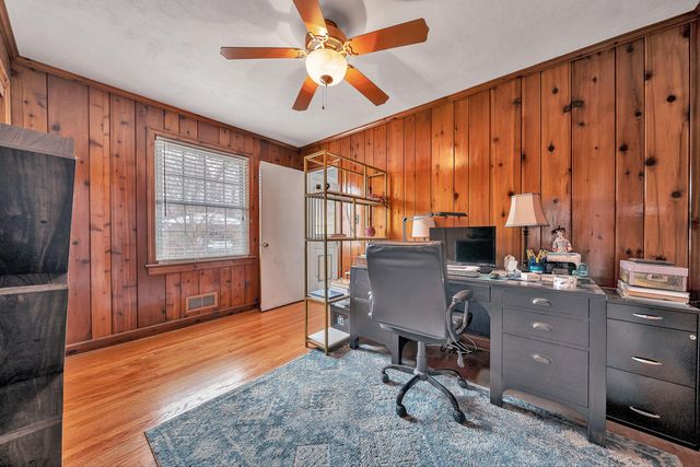 2726 Thorndale ST, Roanoke, VA 24015