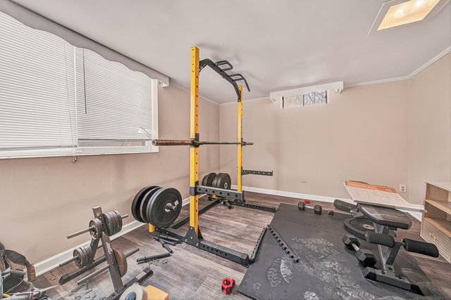 2726 Thorndale ST, Roanoke, VA 24015