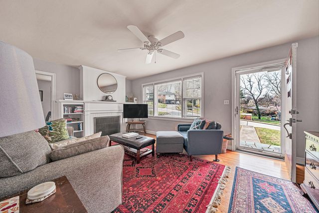 2726 Thorndale ST, Roanoke, VA 24015