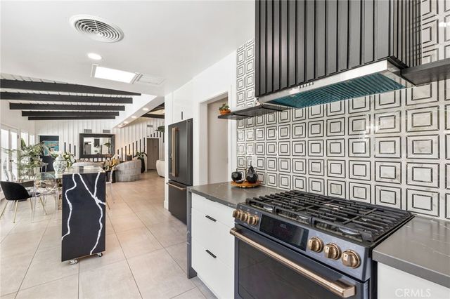 2777 E Baristo, Palm Springs, CA 92262