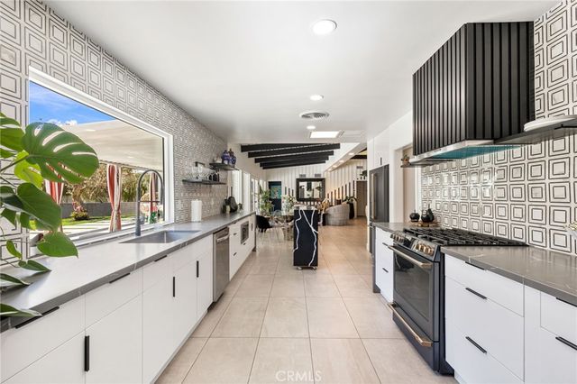 2777 E Baristo, Palm Springs, CA 92262