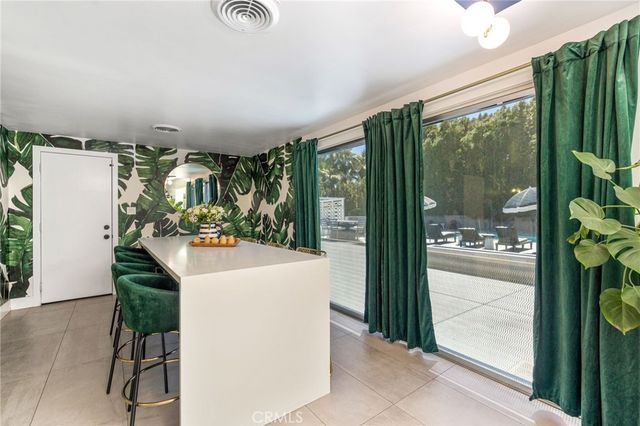 2777 E Baristo, Palm Springs, CA 92262