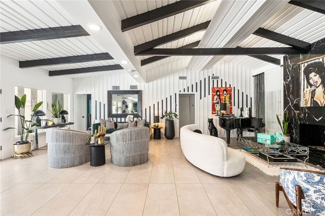 2777 E Baristo, Palm Springs, CA 92262